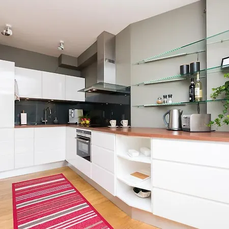 Spacious Beachfront Apartment Tallinn